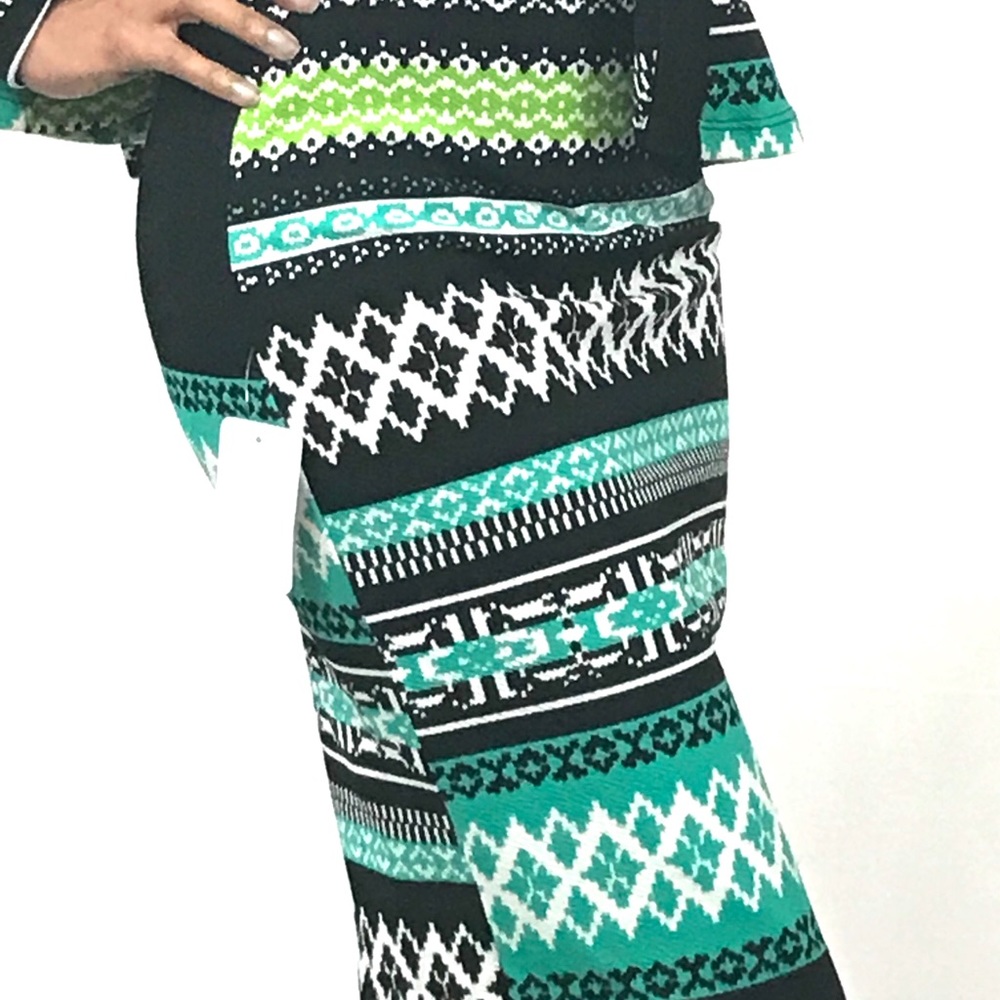 4/$24 Tribal Pencil Skirt - Picture 3 of 3